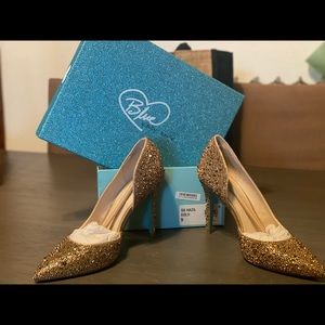 Betsy Johnson Blue Hazil Gold Studded Heel